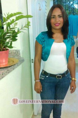 164567 - Teofila Age: 37 - Dominican Republic