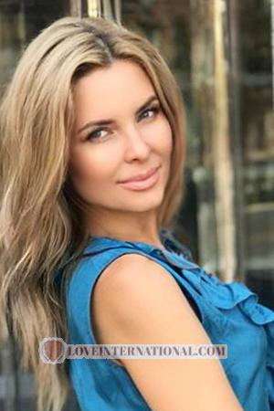 181748 - Alona Age: 41 - Ukraine