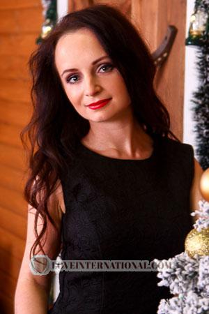 185678 - Kseniya Age: 37 - Russia