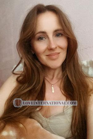 209400 - Diana Age: 32 - Ukraine