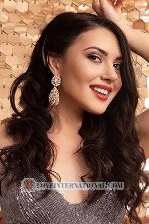 213403 - Lyubov Age: 39 - Ukraine